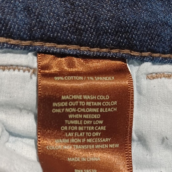 KUT FROM THE KLOTH 'Catherine' Mid-Rise Distressed Boyfriend Jeans - Picture 7 of 11